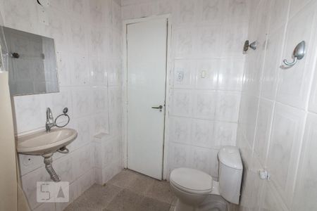 Banheiro de apartamento para alugar com 4 quartos, 76m² em Penha, Rio de Janeiro