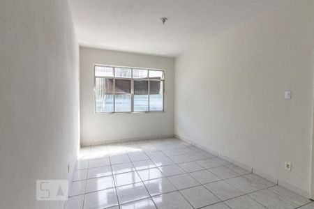 Sala de apartamento para alugar com 4 quartos, 76m² em Penha, Rio de Janeiro