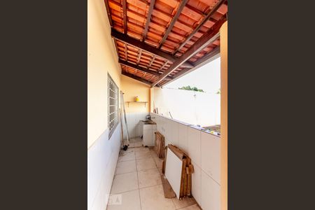 Casa para alugar com 370m², 2 quartos e 6 vagasÁrea de serviço