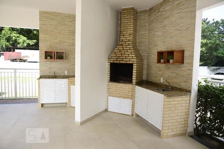 Apartamento para alugar com 48m², 2 quartos e sem vagaÁrea comum - Churrasqueira