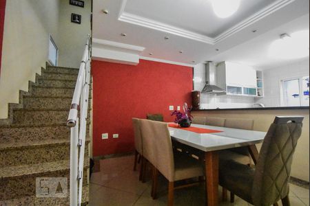 Casa para alugar com 210m², 3 quartos e 4 vagas Casa para alugar com 210m², 3 quartos e 4 vagasSala de Jantar