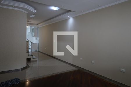 Casa para alugar com 3 quartos, 210m² em Vila São Pedro, São Paulo