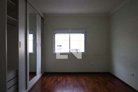 Casa para alugar com 3 quartos, 210m² em Vila São Pedro, São Paulo