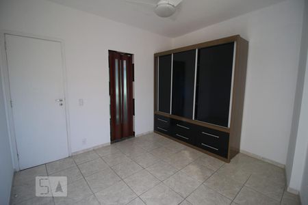 Suite de apartamento para alugar com 3 quartos, 97m² em Tanque, Rio de Janeiro