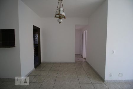Sala de apartamento para alugar com 3 quartos, 97m² em Tanque, Rio de Janeiro