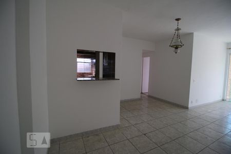 Sala de apartamento para alugar com 3 quartos, 97m² em Tanque, Rio de Janeiro