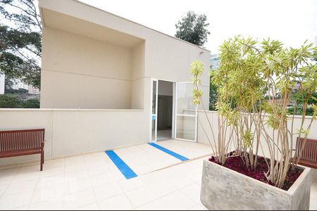 Elevador para deficientes de apartamento à venda com 2 quartos, 50m² em Jardim Caboré, São Paulo