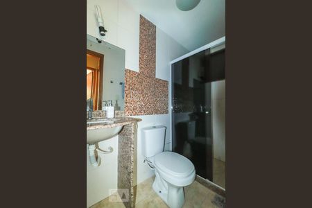 Banheiro de apartamento para alugar com 2 quartos, 55m² em Freguesia (jacarepaguá), Rio de Janeiro