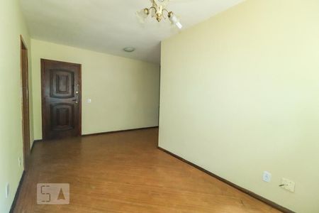 Sala de apartamento para alugar com 2 quartos, 55m² em Freguesia (jacarepaguá), Rio de Janeiro
