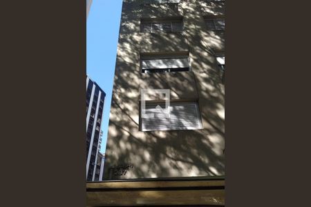 Apartamento à venda com 60m², 1 quarto e 1 vagaFachada