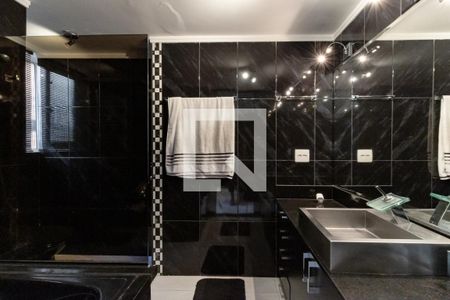 Banheiro de apartamento para alugar com 1 quarto, 60m² em Itaim Bibi , São Paulo