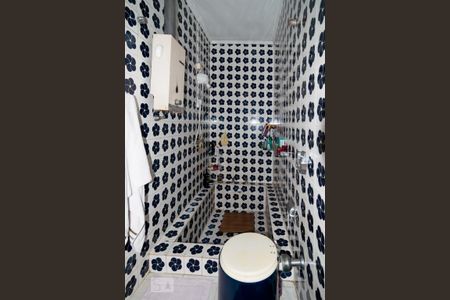 Casa à venda com 500m², 3 quartos e 3 vagasBanheiro Quarto 3 - Suíte