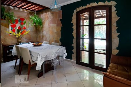 Casa à venda com 500m², 3 quartos e 3 vagasSala Jantar / Cozinha