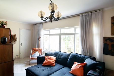 Sala de casa para alugar com 3 quartos, 500m² em Jardim Santo Antoninho, São Paulo