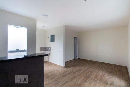 Sala / Quarto de kitnet/studio para alugar com 1 quarto, 32m² em Mirandópolis, São Paulo