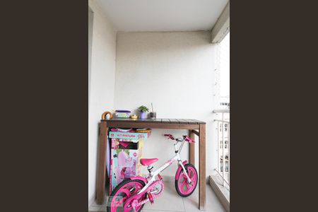 Varanda  de apartamento para alugar com 2 quartos, 55m² em Cambuci, São Paulo