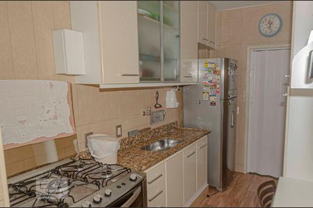 Apartamento para alugar com 65m², 2 quartos e 1 vagaCozinha