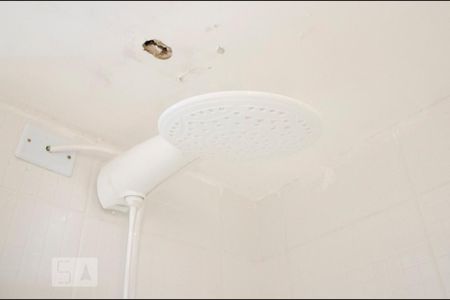 Chuveiro de apartamento para alugar com 3 quartos, 50m² em Igara, Canoas