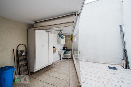 Casa à venda com 150m², 3 quartos e 5 vagasÁrea de Serviço