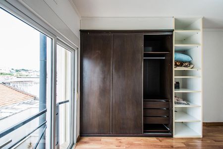 Casa à venda com 150m², 3 quartos e 5 vagasSuíte 3