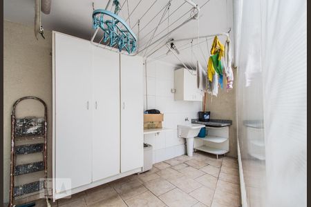 Casa à venda com 150m², 3 quartos e 5 vagasÁrea de Serviço