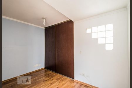 Casa à venda com 150m², 3 quartos e 5 vagasSuíte 2