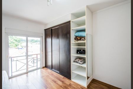 Casa à venda com 150m², 3 quartos e 5 vagasSuíte 3