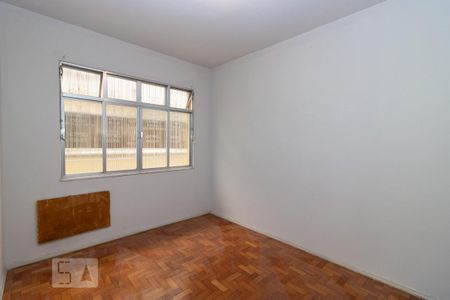 Quarto 1 de apartamento para alugar com 2 quartos, 55m² em Méier, Rio de Janeiro