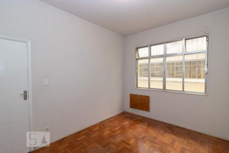 Quarto 1 de apartamento para alugar com 2 quartos, 55m² em Méier, Rio de Janeiro