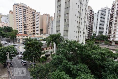 Sala Vista de apartamento para alugar com 2 quartos, 63m² em Perdizes, São Paulo