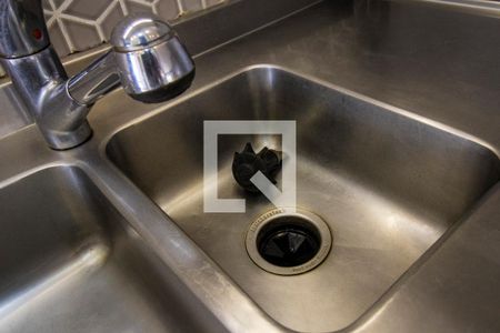 Apartamento à venda com 150m², 2 quartos e 3 vagasDetalhe da cozinha - triturador