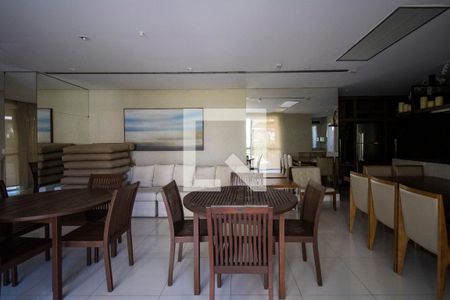 Apartamento à venda com 150m², 2 quartos e 3 vagasÁrea comum - Salão de festas