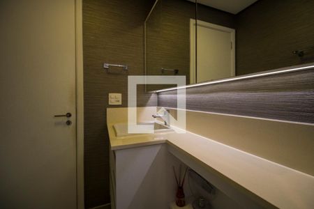 Apartamento à venda com 150m², 2 quartos e 3 vagasBanheiro da Suíte 1