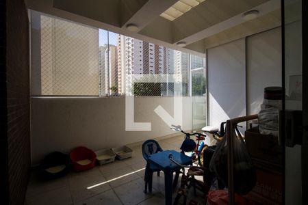 Apartamento à venda com 150m², 2 quartos e 3 vagasCozinha