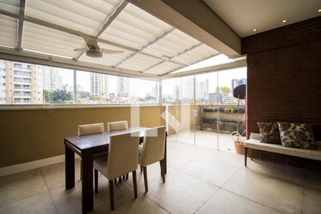 Apartamento à venda com 150m², 2 quartos e 3 vagasVaranda da Sala