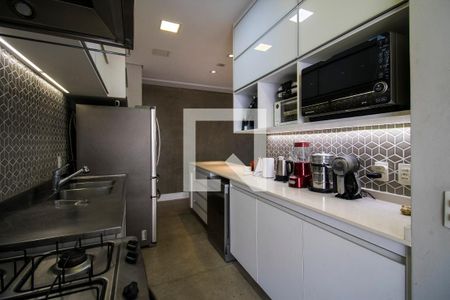 Apartamento à venda com 150m², 2 quartos e 3 vagasCozinha