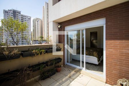 Apartamento à venda com 150m², 2 quartos e 3 vagasQuintal 1