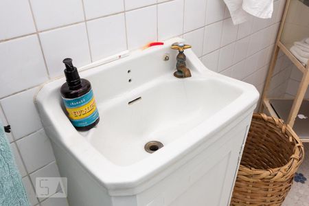 Apartamento à venda com 118m², 3 quartos e sem vagaBanheiro Pia