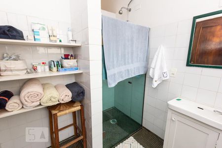 Apartamento à venda com 118m², 3 quartos e sem vagaBanheiro 2