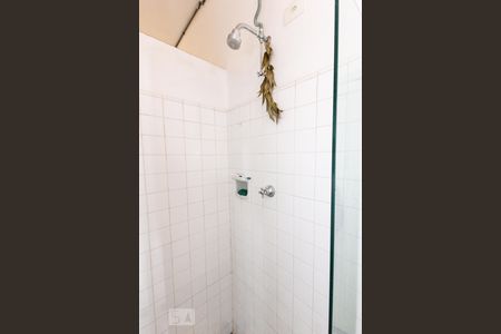 Apartamento à venda com 118m², 3 quartos e sem vagaBanheiro Chuveiro