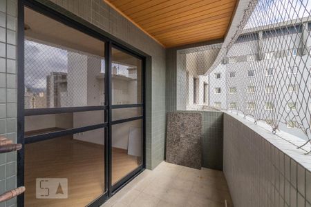 Varanda gourmet de apartamento à venda com 3 quartos, 150m² em Centro, Curitiba