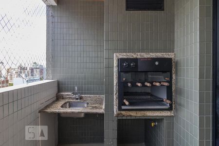 Varanda gourmet de apartamento à venda com 3 quartos, 150m² em Centro, Curitiba