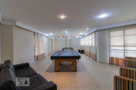 Apartamento à venda com 150m², 3 quartos e 2 vagas Apartamento à venda com 150m², 3 quartos e 2 vagasSalão de jogos