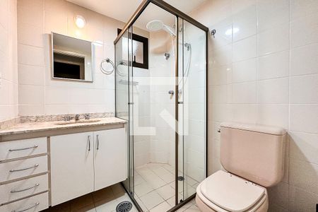 Apartamento à venda com 90m², 3 quartos e 2 vagas Apartamento à venda com 90m², 3 quartos e 2 vagasBanheiro Social