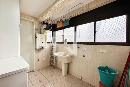 Apartamento à venda com 90m², 3 quartos e 2 vagas Apartamento à venda com 90m², 3 quartos e 2 vagasÁrea de Serviço