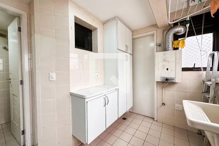 Apartamento à venda com 90m², 3 quartos e 2 vagas Apartamento à venda com 90m², 3 quartos e 2 vagasÁrea de Serviço