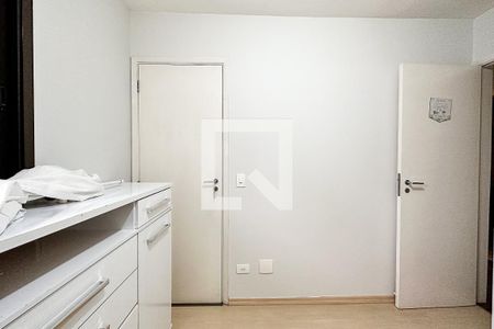 Apartamento à venda com 90m², 3 quartos e 2 vagas Apartamento à venda com 90m², 3 quartos e 2 vagasQuarto 3