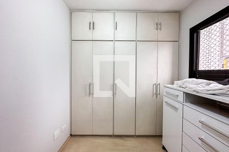 Apartamento à venda com 90m², 3 quartos e 2 vagas Apartamento à venda com 90m², 3 quartos e 2 vagasQuarto 3