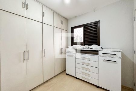 Apartamento à venda com 90m², 3 quartos e 2 vagas Apartamento à venda com 90m², 3 quartos e 2 vagasQuarto 3
