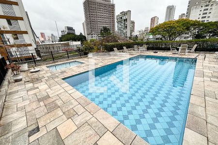 Apartamento à venda com 90m², 3 quartos e 2 vagas Apartamento à venda com 90m², 3 quartos e 2 vagasPiscina